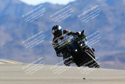media/Mar-12-2022-SoCal Trackdays (Sat) [[152081554b]]/Turn 9 (220pm)/